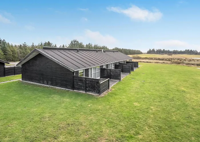 Feriehus 2 Bedroom Beautiful In *