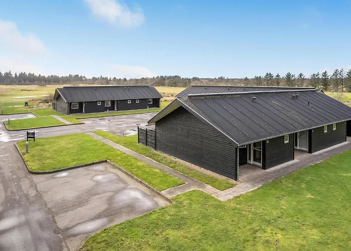 Feriehus 2 Bedroom Beautiful In Pandrup